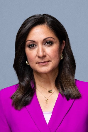 Amna Nawaz profil kép