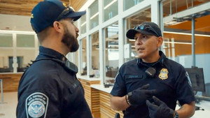 Contraband: Seized at the Border 7. évad Ep.1 1. epizód
