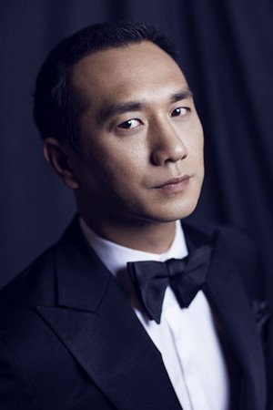 黄觉 profil kép