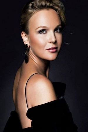 Елена Великанова profil kép