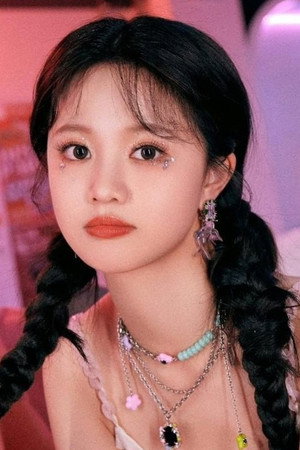 李佳佳