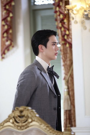 จาฤกรติชา poszter