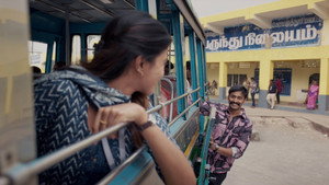 காக்கி சர்க்கஸ் kép