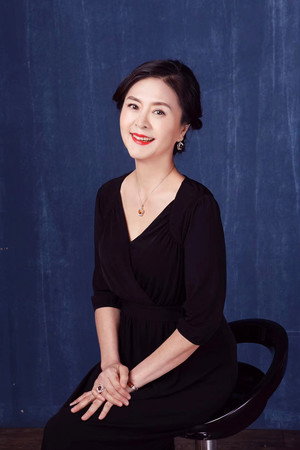 周玲 profil kép