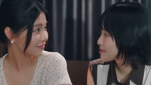 ขอฟังอีกครั้งเพลงรักของเธอ kép