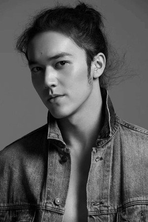 陈牧驰 profil kép