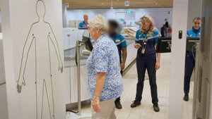 Schiphol Airport 3. évad Ep.5 5. epizód