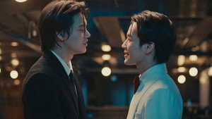ทำไมต้องเป็นเธอทุกที kép