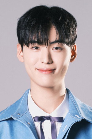 윤재용 profil kép
