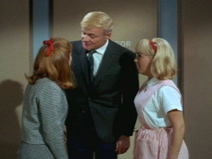 Family Affair 2. évad Ep.6 6. epizód