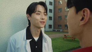 와이 알 유? kép