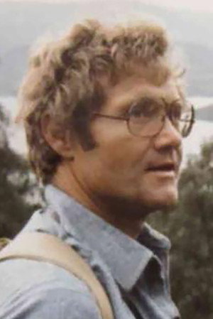 Edward Hume profil kép