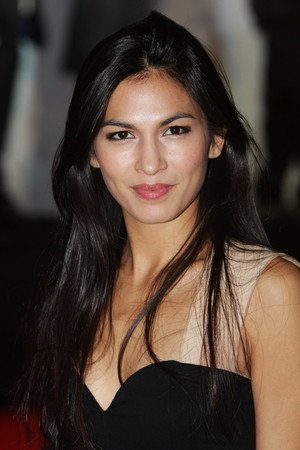 Élodie Yung profil kép