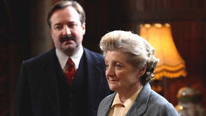 Miss Marple 5. évad Ep.1 Bűbájos gyilkosok