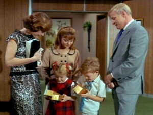 Family Affair 2. évad Ep.11 11. epizód