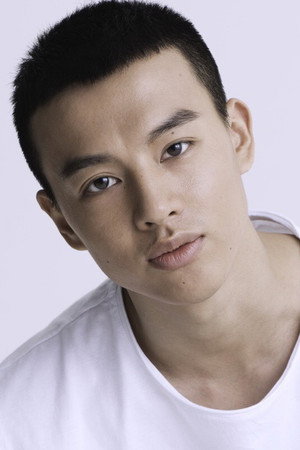 尹昉 profil kép