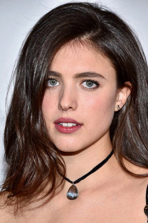 Margaret Qualley profil kép