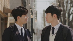 너의 시선이 머무는 곳에 kép