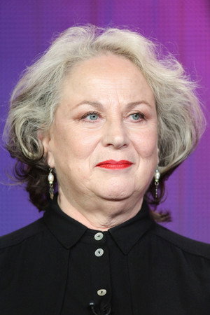 Pam Ferris profil kép