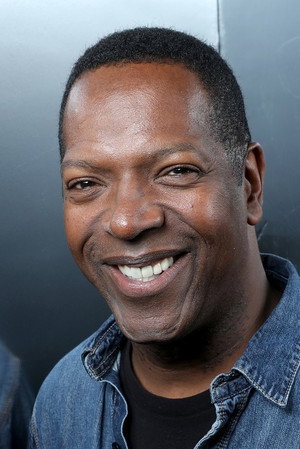 James Vincent Meredith profil kép