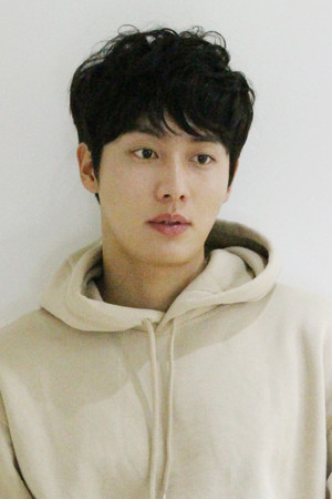 권화운 profil kép