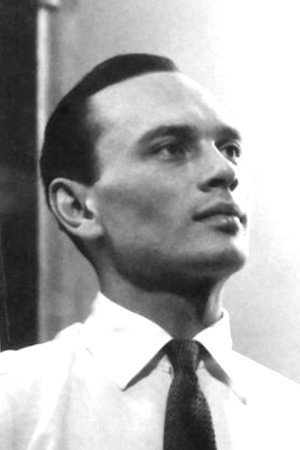 Yul Brynner profil kép