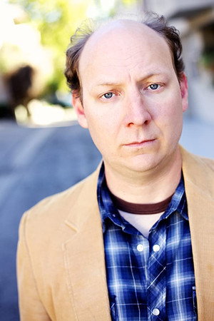 Dan Bakkedahl profil kép