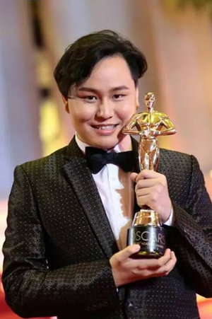 นิโรธ รื่นเจริญ profil kép