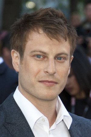 Noah Segan profil kép