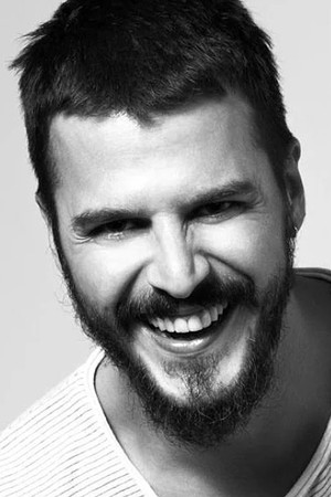 Mehmet Günsür profil kép