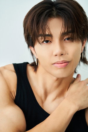 武知海青 profil kép