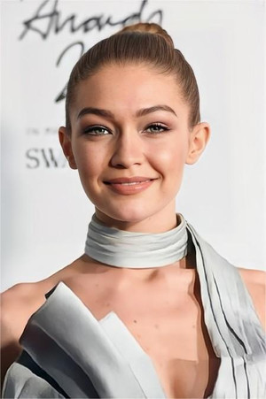 Gigi Hadid profil kép