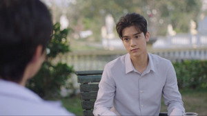 ใครในกระจก 1. évad Ep.2 2. epizód