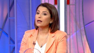 Ceyda Düvenci ile Bambaşka Sohbetler 1. évad Ep.38 38. epizód