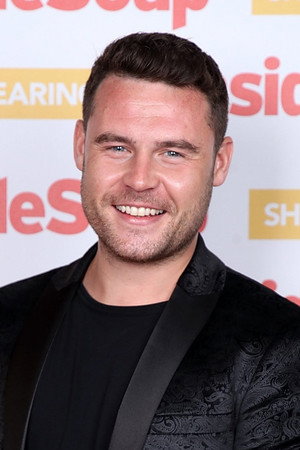 Danny Miller profil kép