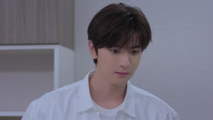 嘘，国王在冬眠 1. évad Ep.15 15. epizód
