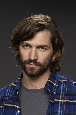 Michiel Huisman profil kép