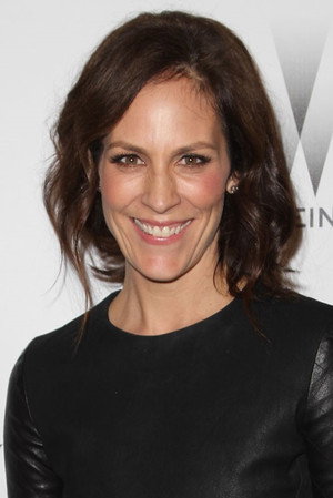 Annabeth Gish profil kép