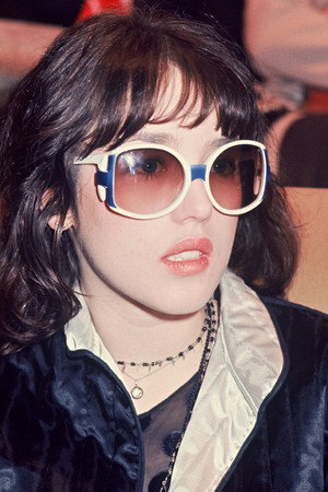 Isabelle Adjani profil kép