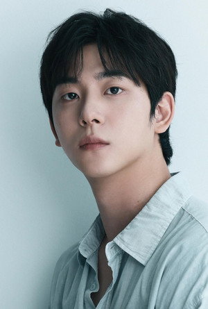 신용석 profil kép