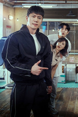 24시 헬스클럽 poszter
