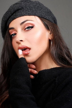 Dilara Büyükbayraktar profil kép