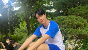 어른연습생 kép