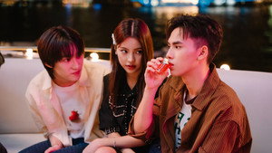 กี่หมื่นฟ้า kép