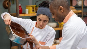 Bake Off: The Professionals 9. évad Ep.1 1. epizód