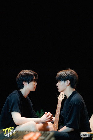 วาระซ่อนเร้น poszter