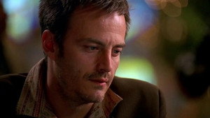 Las Vegas 1. évad Ep.22 A nagy durranás