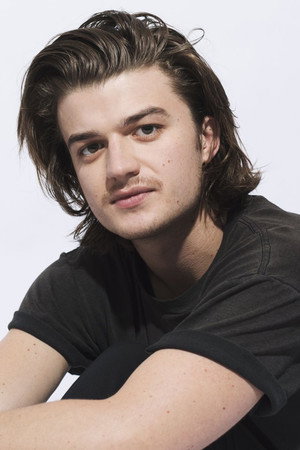 Joe Keery profil kép