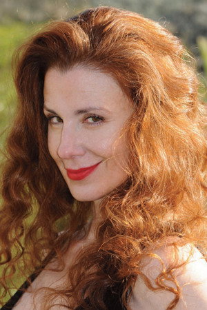 Suzie Plakson profil kép