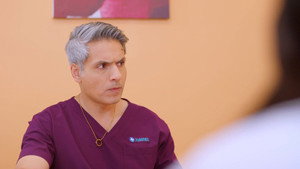 Hui Gumm Yaadein - Ek Doctor Do Zindagiyaan 1. évad Ep.64 64. epizód